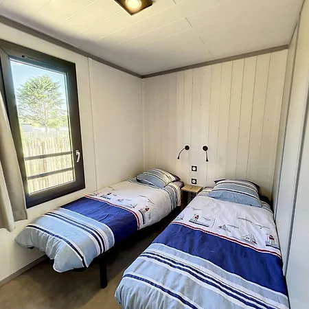 Chalet De Standing A - Piscine Chauffee, Plage A Proximite, 6 Couchages, Wifi Inclus - Fr-1-361-484 Alpehytte