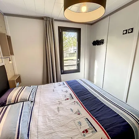 Chalet De Standing A - Piscine Chauffee, Plage A Proximite, 6 Couchages, Wifi Inclus - Fr-1-361-484 *