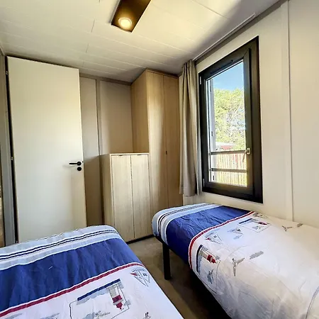 Alpehytte Chalet De Standing A - Piscine Chauffee, Plage A Proximite, 6 Couchages, Wifi Inclus - Fr-1-361-484